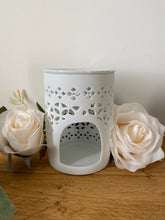 Load image into Gallery viewer, Sale- White Matte Cut Out Burner
